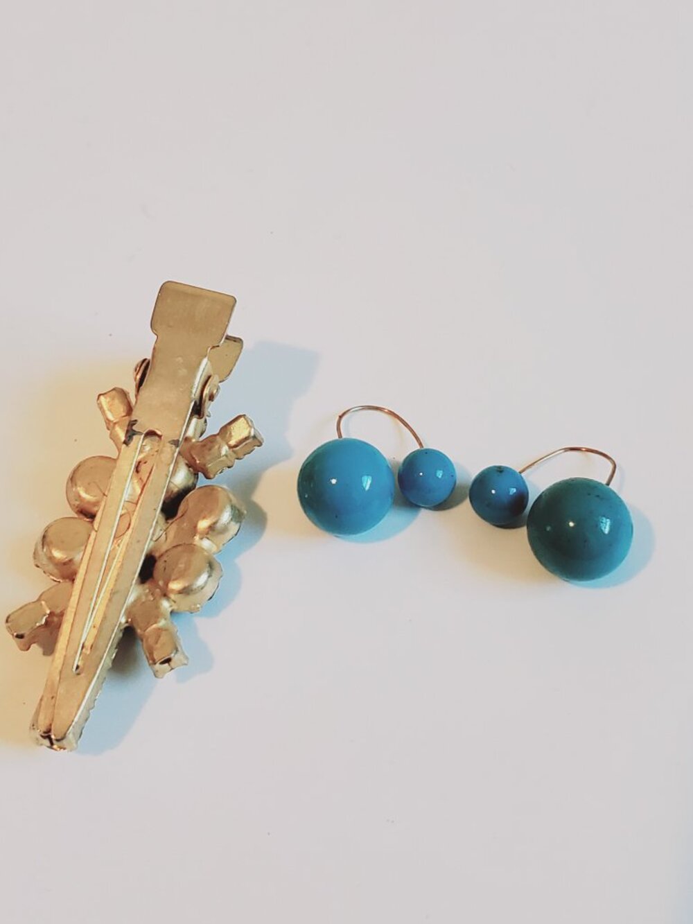 10 Brooches, items # A-2961-2970,. wt. 111grams. - Picture 11 of 12